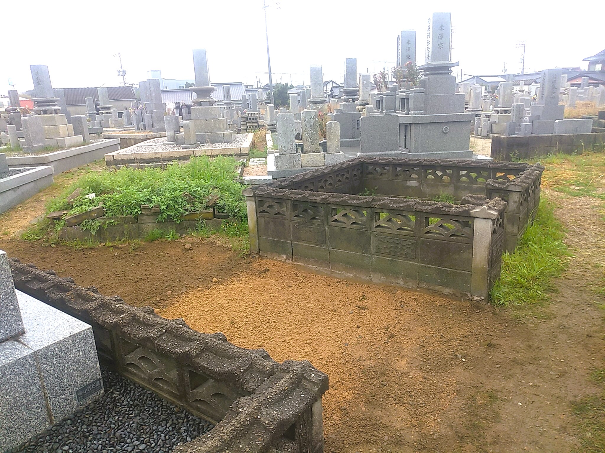 墓じまい完了後の綺麗な更地